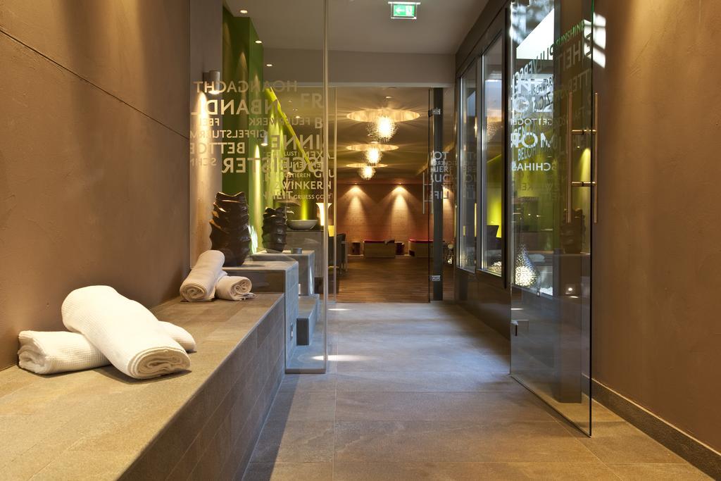 Hotel Baeckelar Wirt Superior Сьолден Екстериор снимка