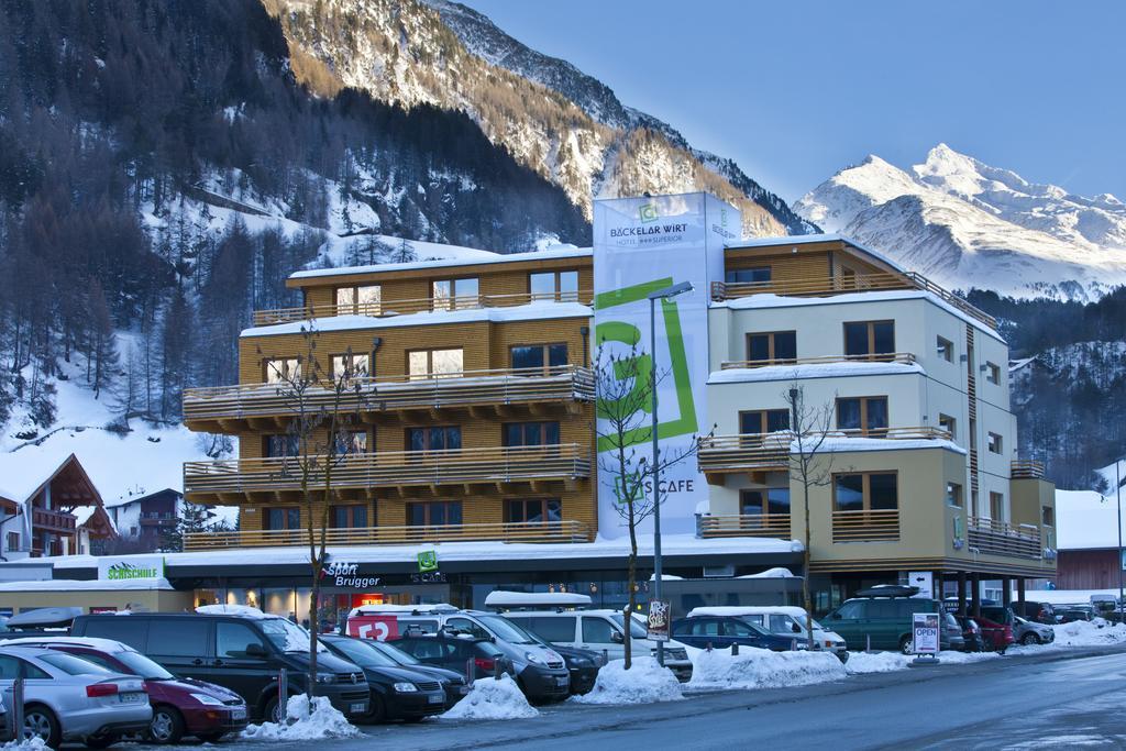 Hotel Baeckelar Wirt Superior Сьолден Екстериор снимка